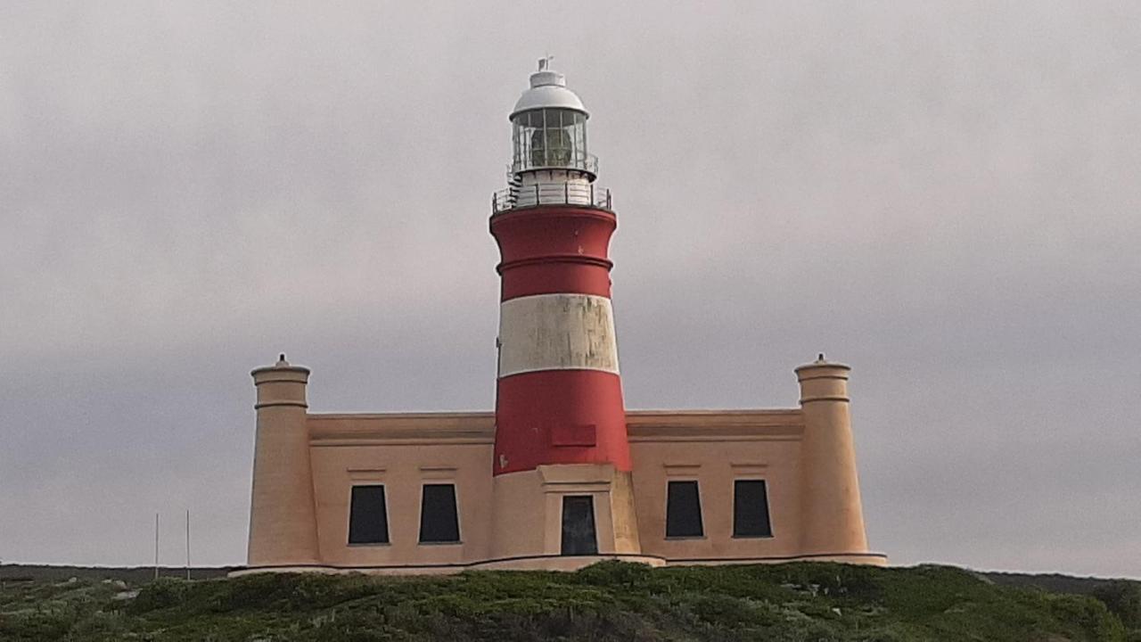 Heide Cottage Struisbaai Buitenkant foto